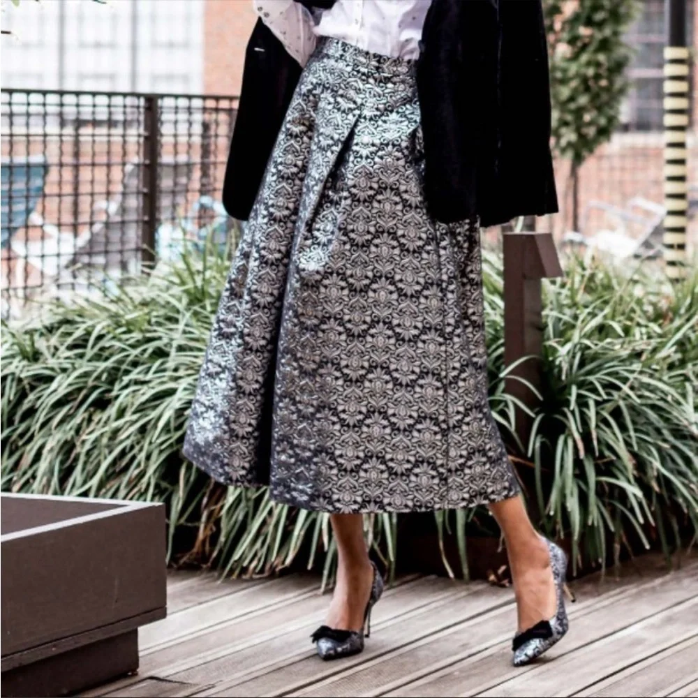 Talbots Petite Silver Metallic Brocade Skirt